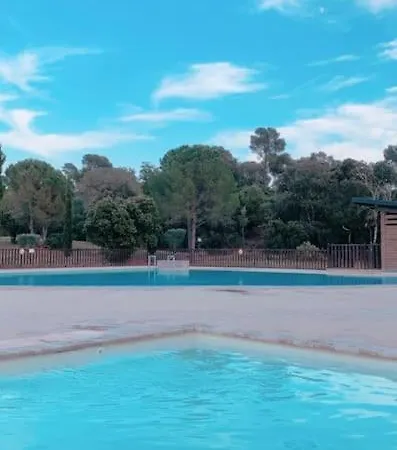 T3 Rez De Jardin, Piscine Apartment