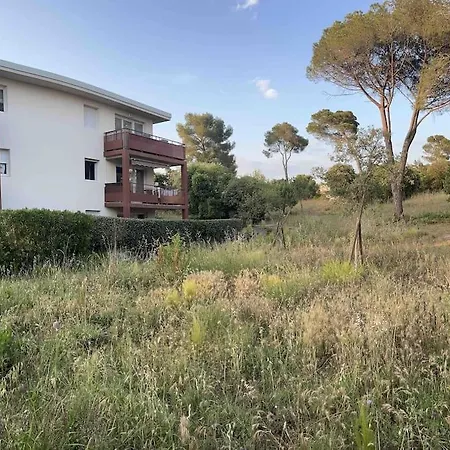 T3 Rez De Jardin, Piscine Apartment *